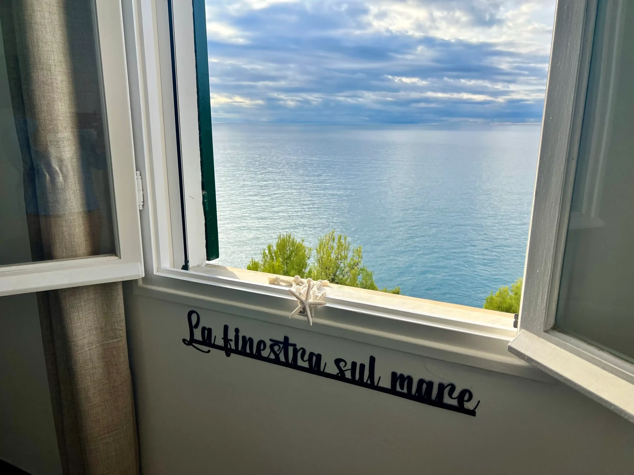 La finestra sul mare - la finestra sul mare La finestra sul mare - la finestra sul mare