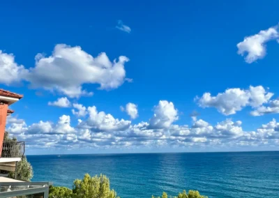 La finestra sul mare - vista dal giardino